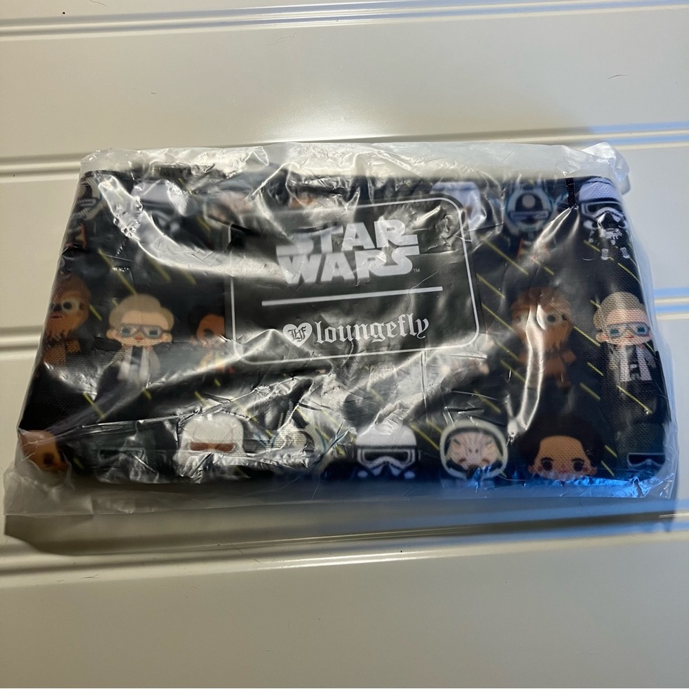 Loungefly Star Wars Chibi Zip Pouch - Cosmetic Coin Pencil bag - Picture 9 of 10